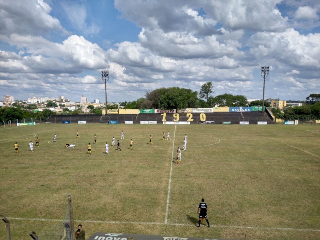 Julgamento jalde-negro é adiado no STJD