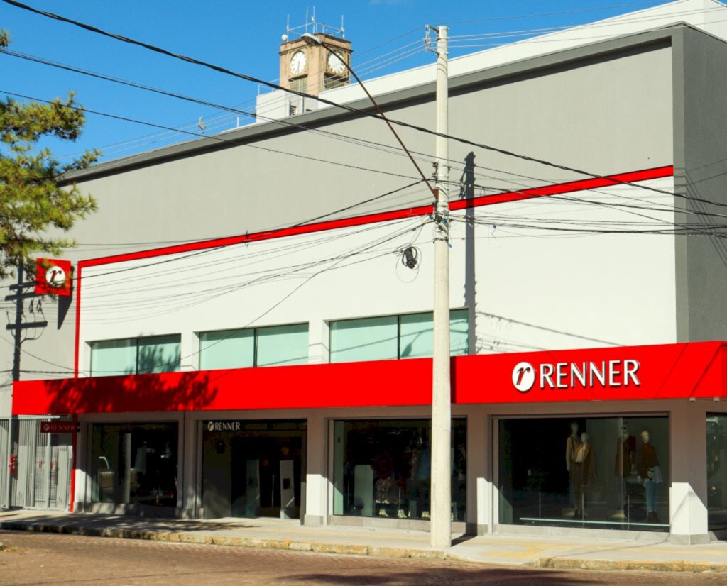 Renner inaugura hoje em Bagé