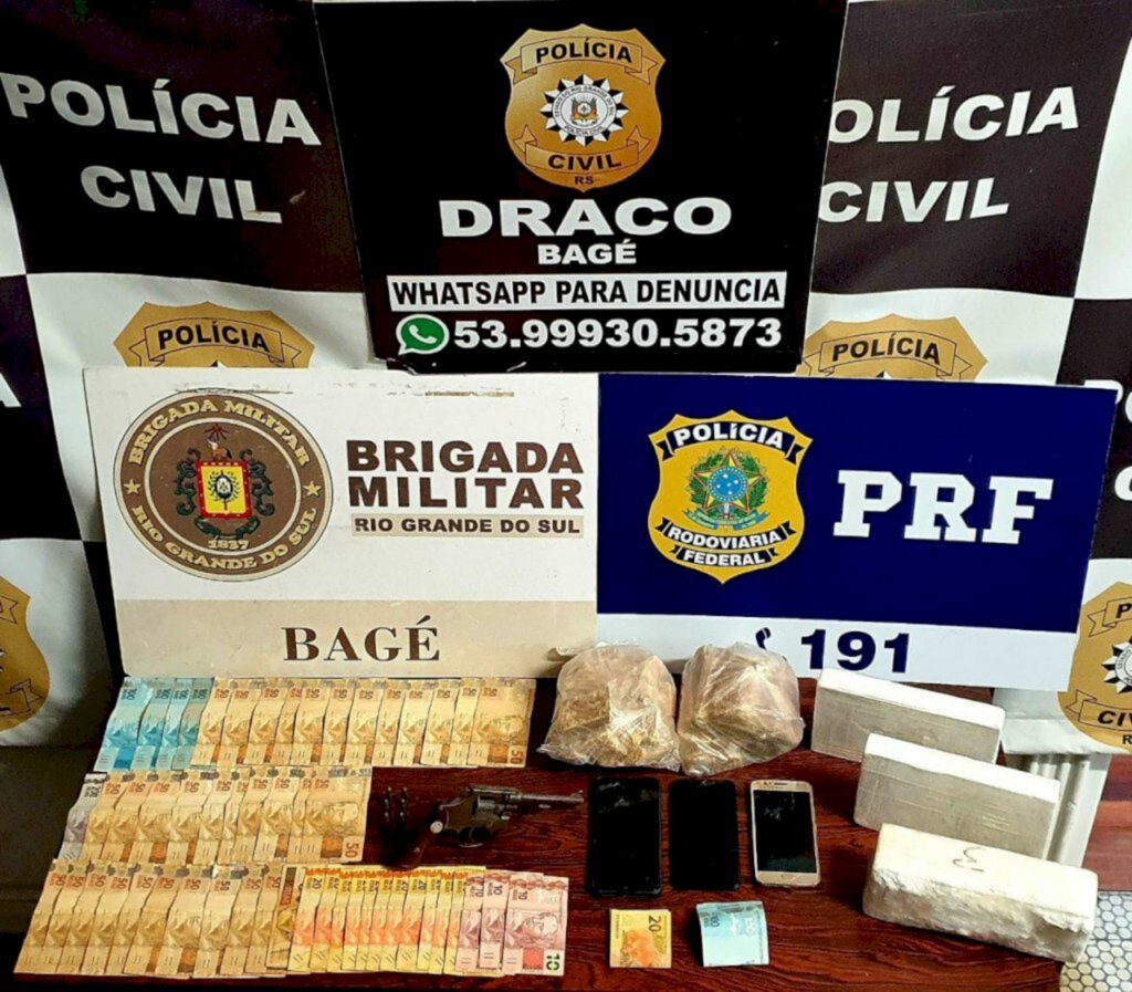 Polícias apreendem drogas e arma de fogo