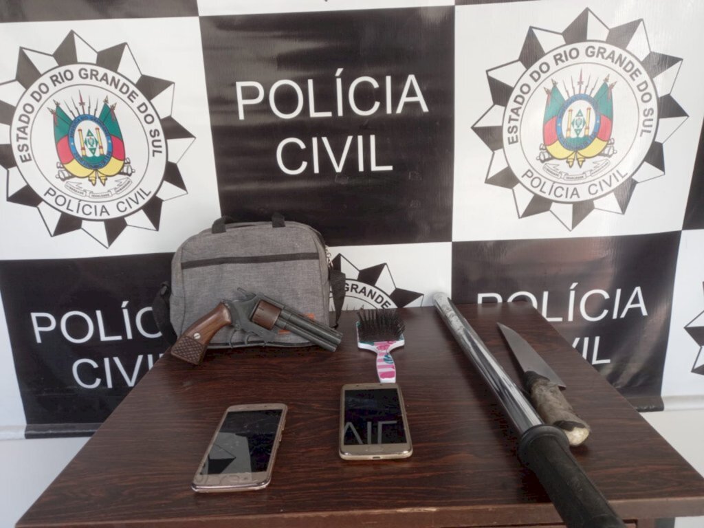 Polícia prende suspeito por assaltos na zona Leste