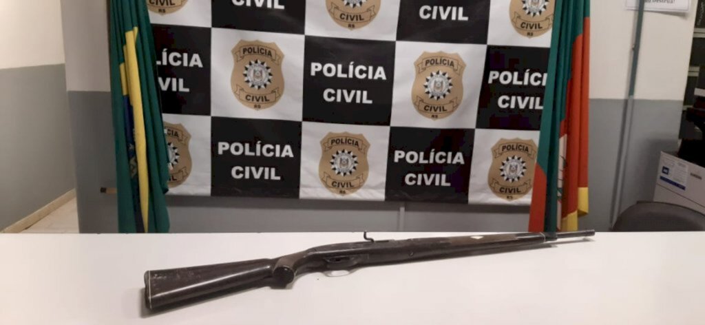 Divulgação/PC - Arma usada pelo agressor foi localizada pela polícia