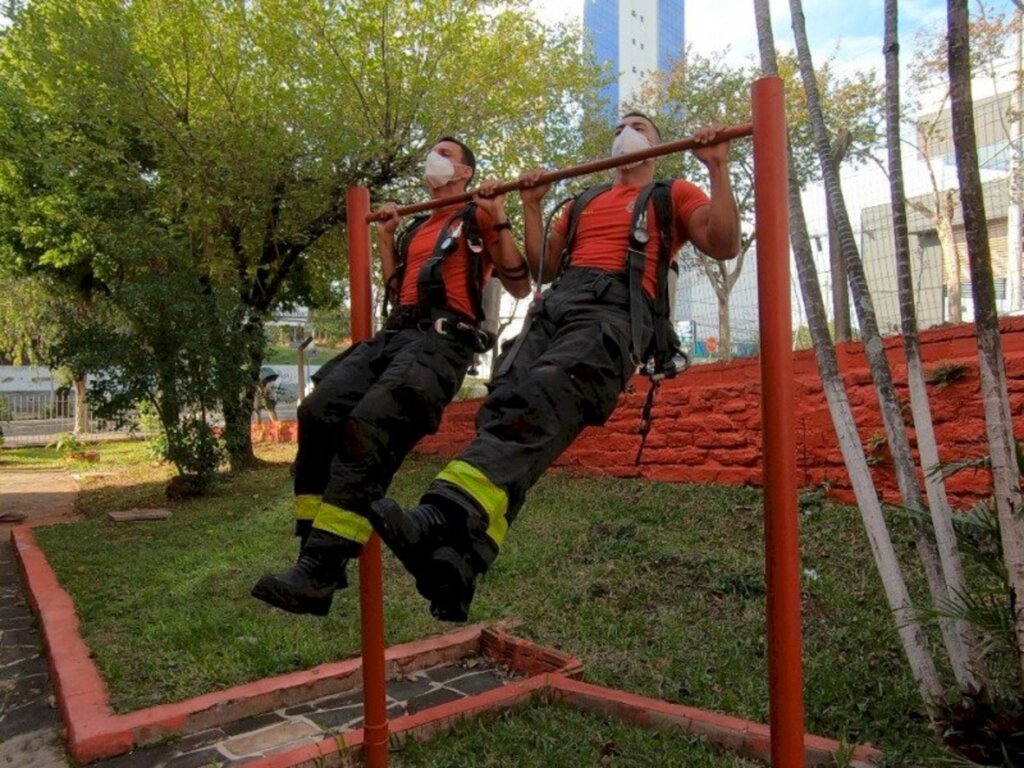 Bombeiros incentivam participação no Dia do Desafio