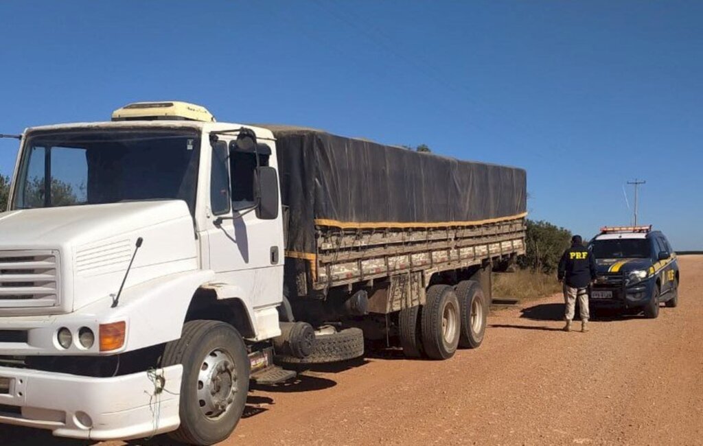 Caminhoneiro de Bagé é preso com mercadorias ilegais