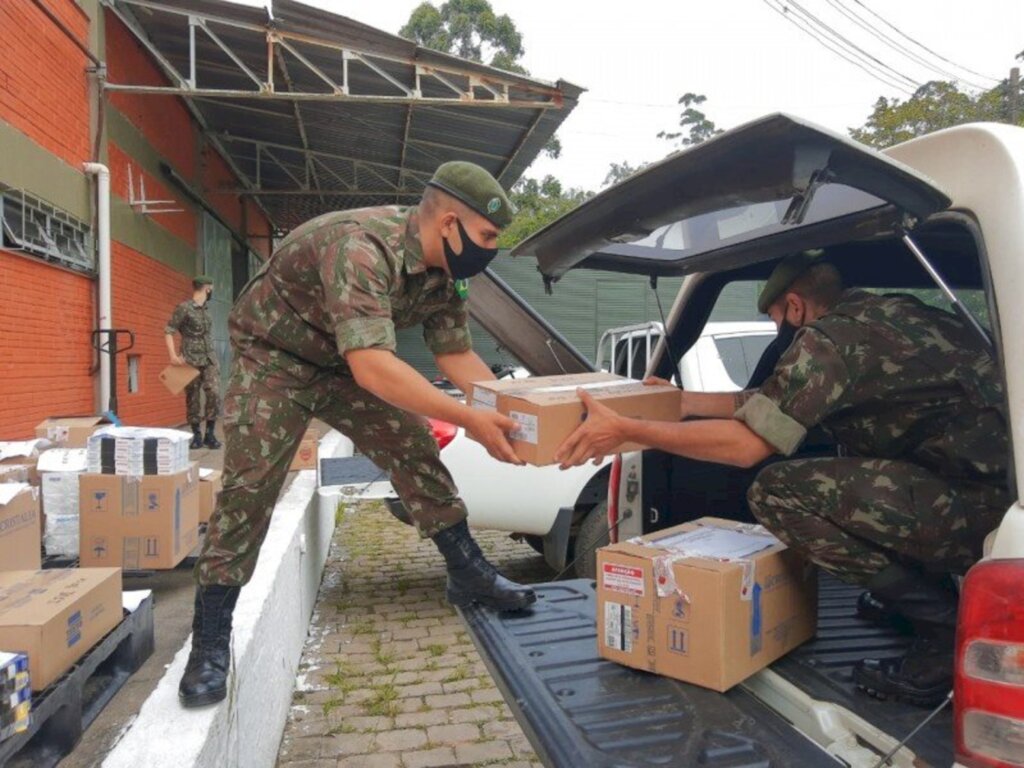 Estado remete medicamentos do 'kit intubação' para a Santa Casa