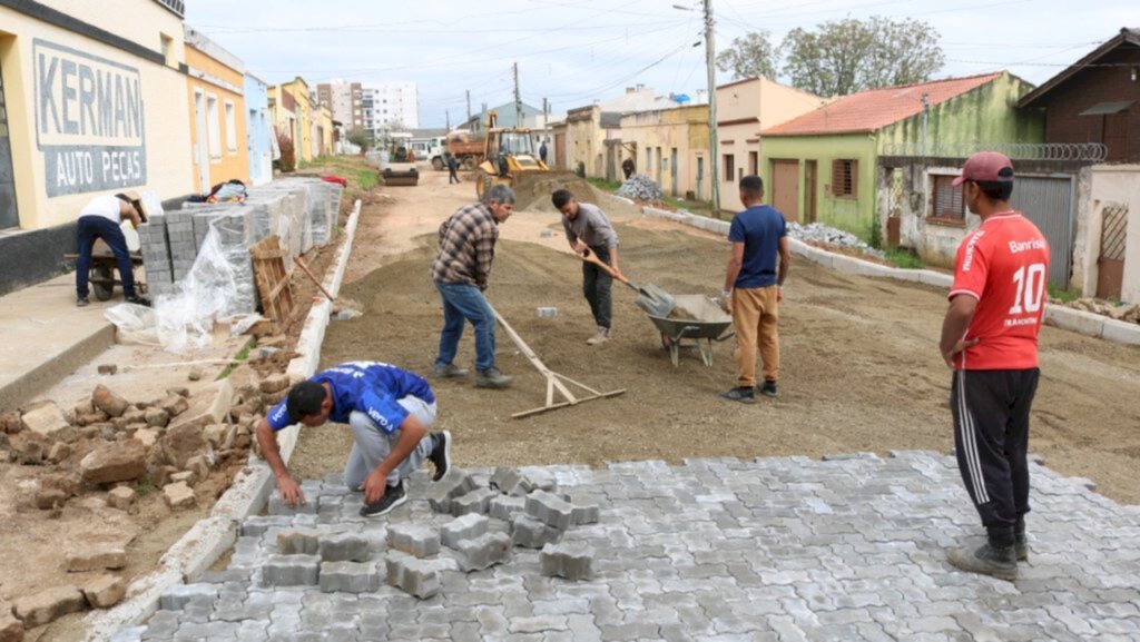 Mobilização é para o calçamento de 65 quadras