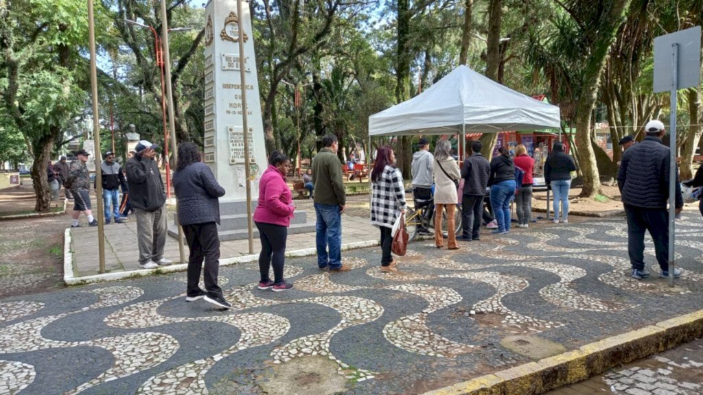 Confirmada vacinação na praça na véspera do Dia dos Pais