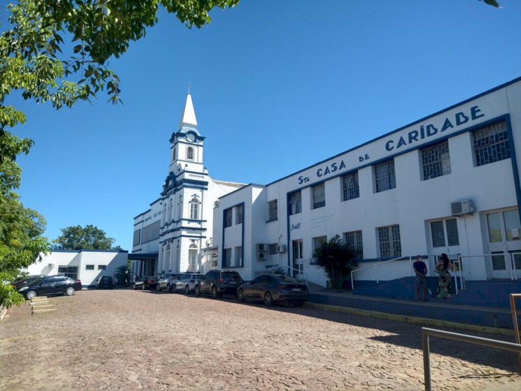 Thais Nunes - Hospital foi alvo de críticas