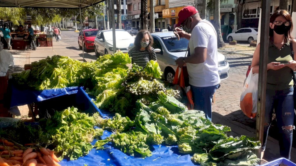 Falta de chuva deixa produtos escassos e preços aumentam