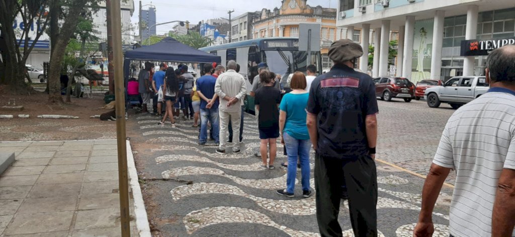 Vacinação tem grande mobilização neste sábado