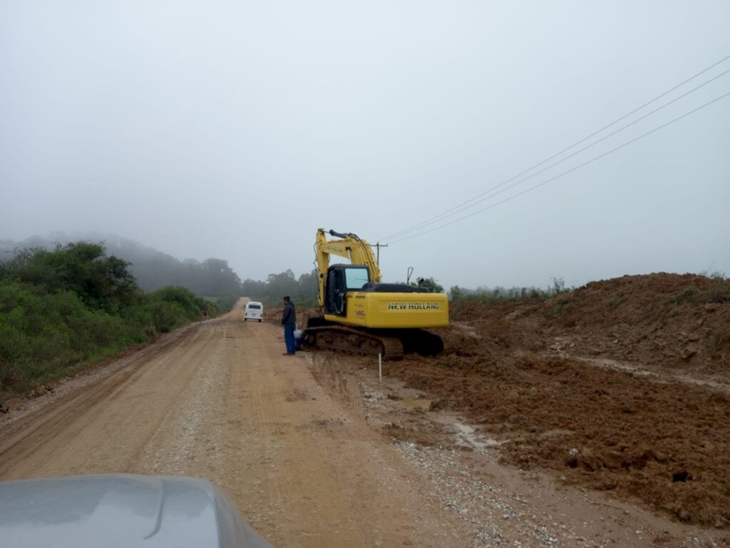 Máquinas permanecem no início da RSC-473