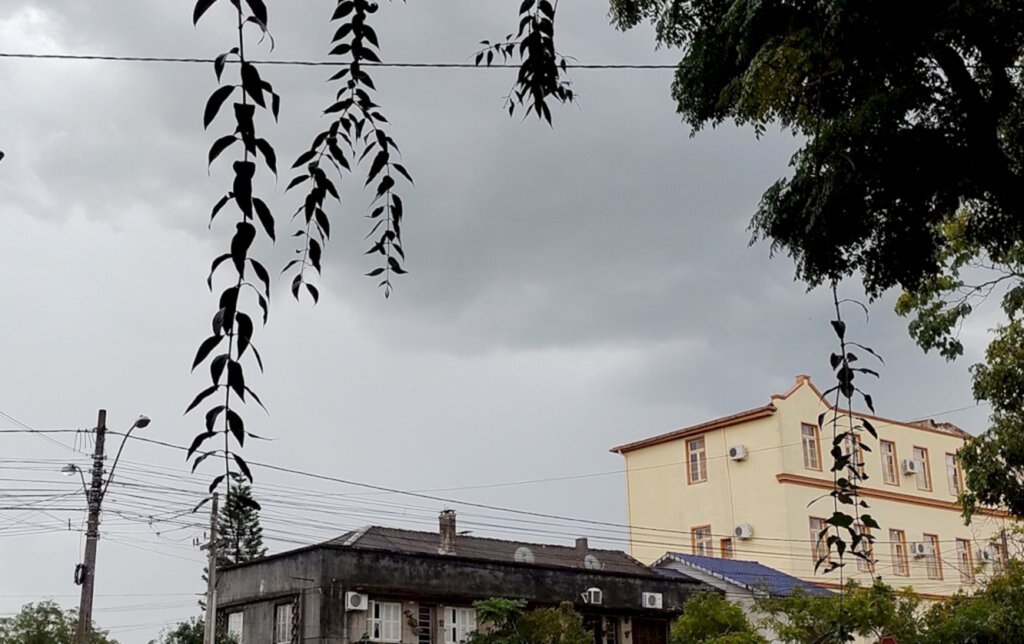 Frio intenso volta até o final da semana