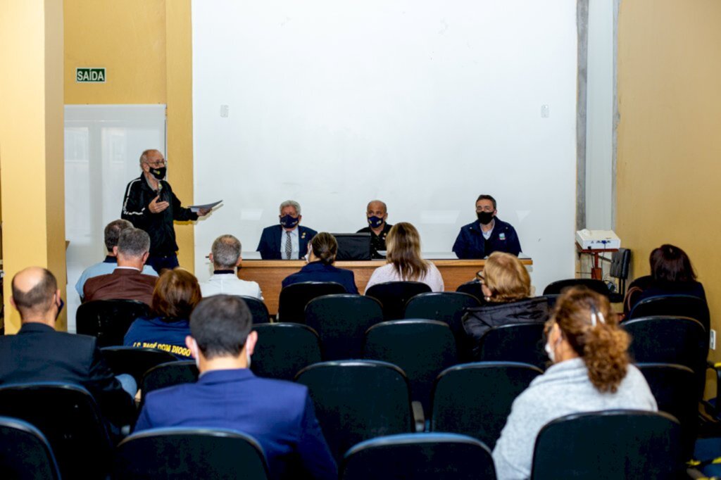 Rotary e Lions realizam ações em benefício da Santa Casa