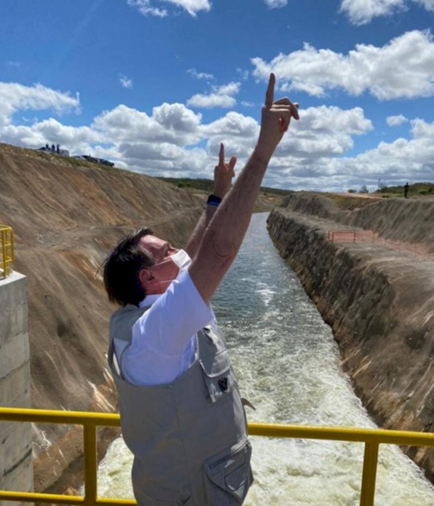 Reprodução/Facebook - Bolsonaro transita com desenvoltura  campo conservador