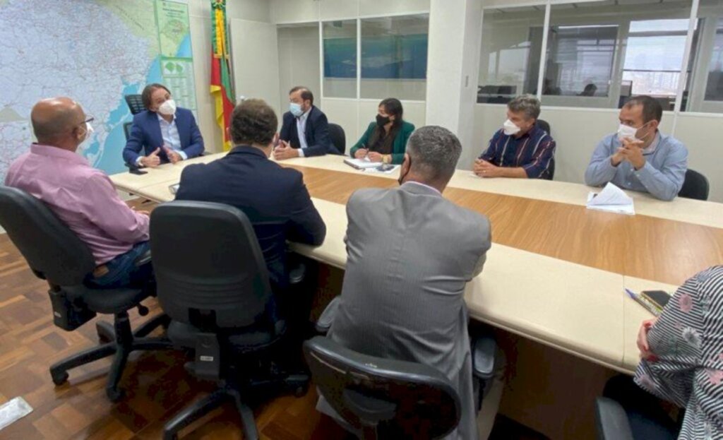Álvaro Bittencourt/ Especial FS - Demanda foi apresentada ao secretário estadual de Transportes