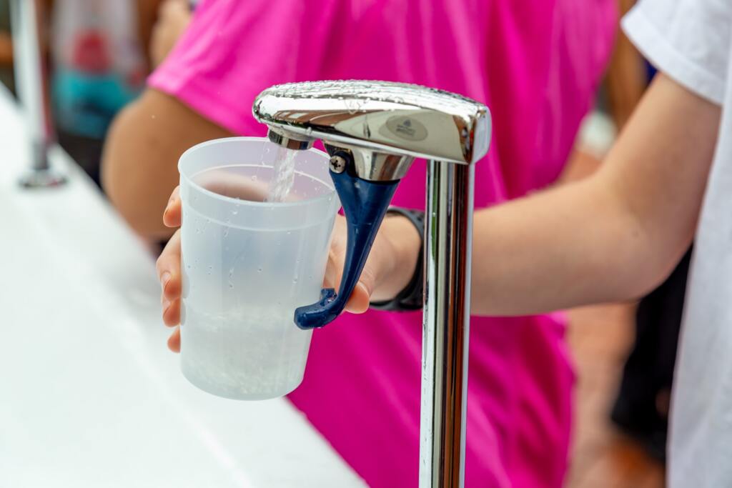 Por que beber água é tão importante para o corpo?