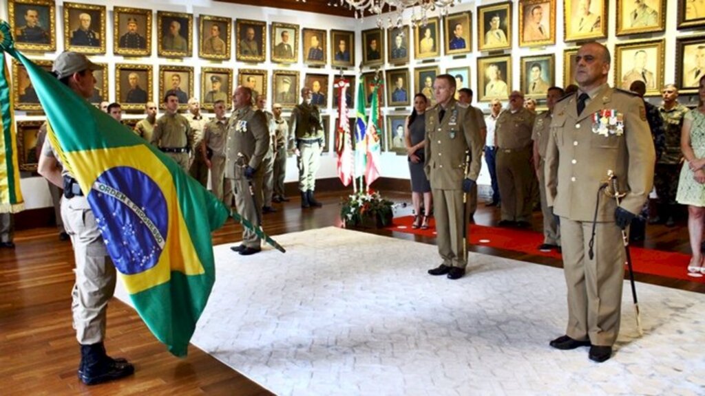 Fotos 1º sargento Aurélio de Oliveira - 