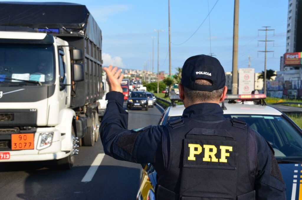 PRF registra menor número de mortes em 27 anos nas rodovias federais de SC