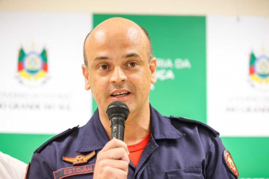 Leite anuncia novos chefes dos Bombeiros e Polícia Civil