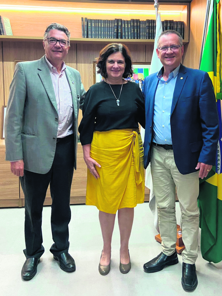 Até janeiro de 2024!