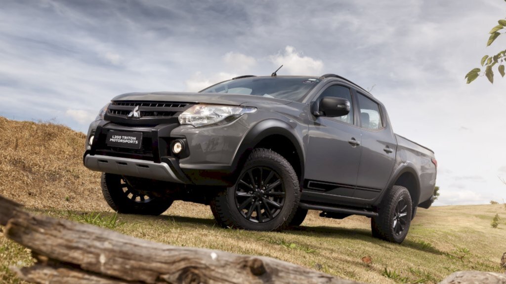 Mitsubishi L200 Triton ganha série especial Motorsports