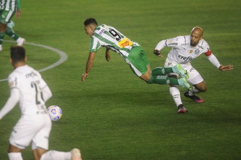 Juventude leva 3 a 0 do Palmeiras