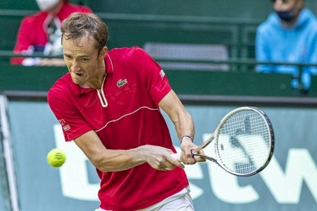 Número dois do mundo, Daniil Medvedev perde na estreia em Halle