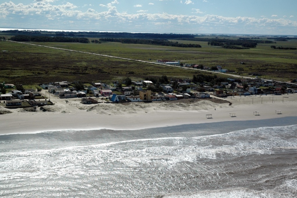 Divulgação - Praia do Mar Grosso, em São José do Norte