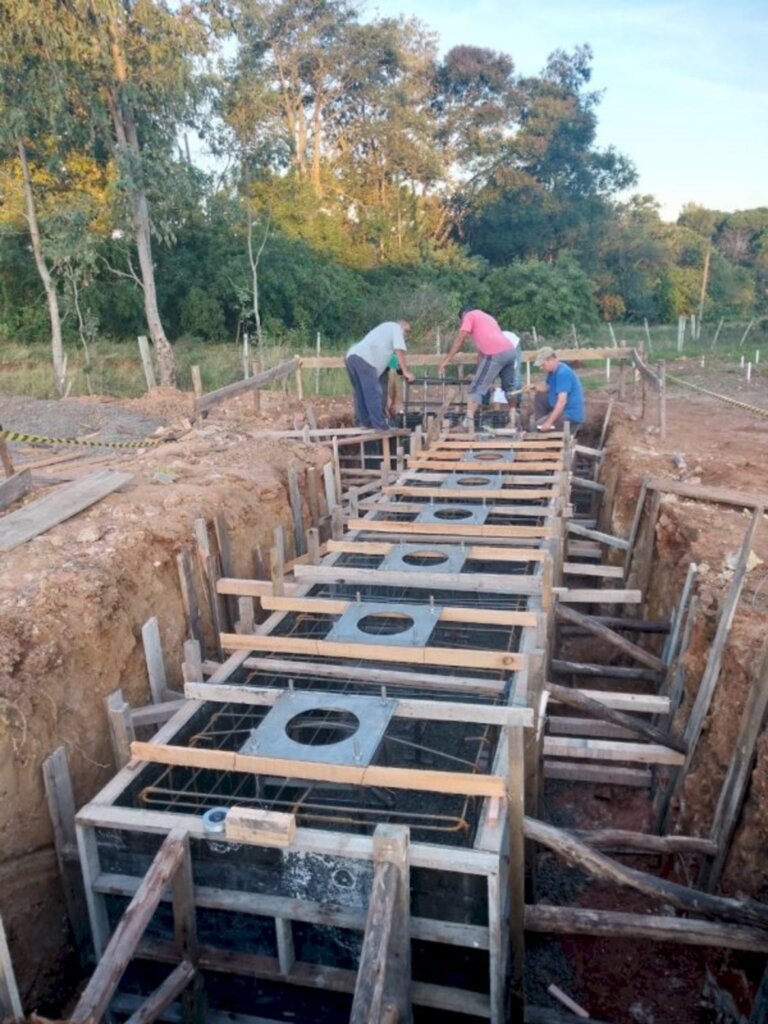 Concluída primeira etapa das obras do pórtico