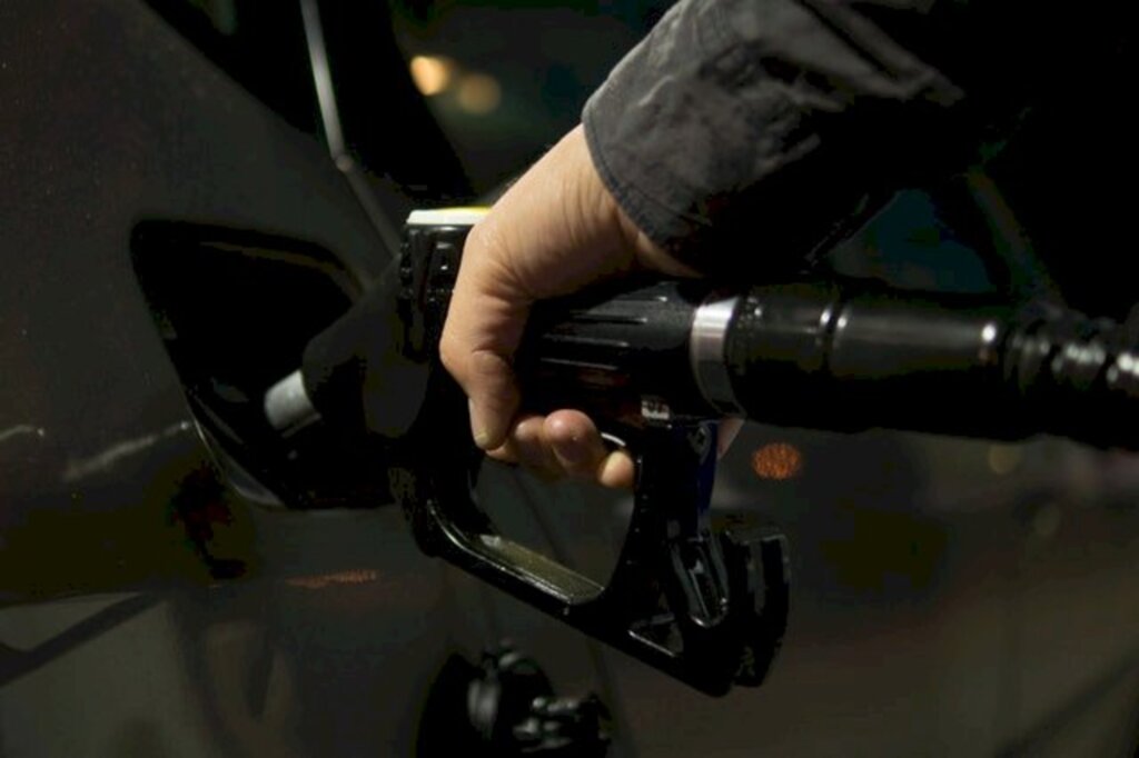 Gasolina sofre novo aumento a partir desta quinta-feira