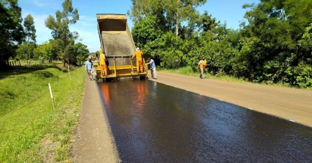 Pavimentação na ERS-403 está próxima da conclusão