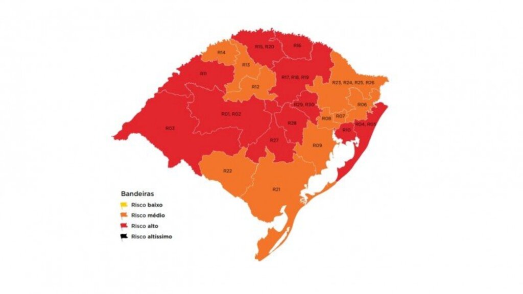 Cachoeira retorna à bandeira vermelha