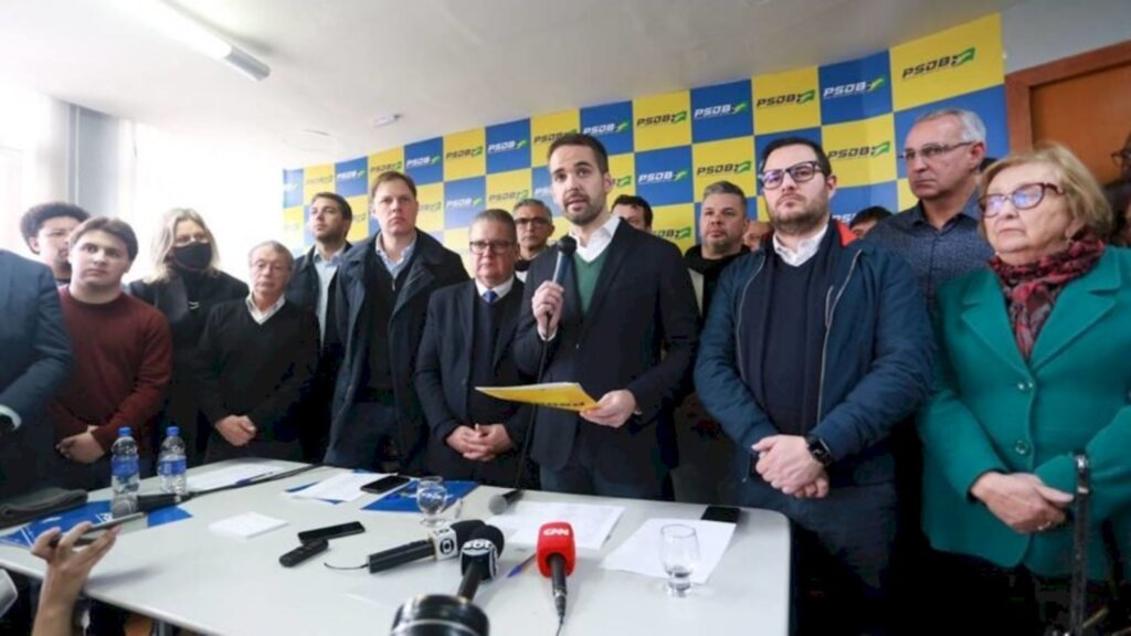 Eduardo Leite anuncia pré-candidatura ao governo do RS