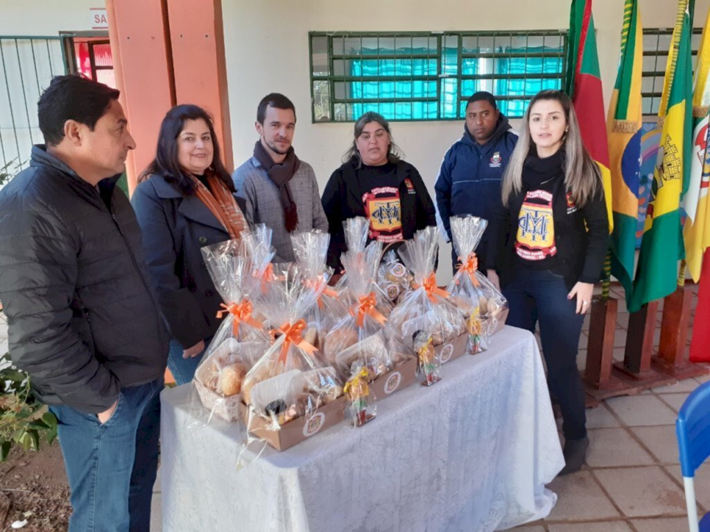 Azevedo Sodré sediou curso de coordenadores de clubes de ciências de escolas do campo