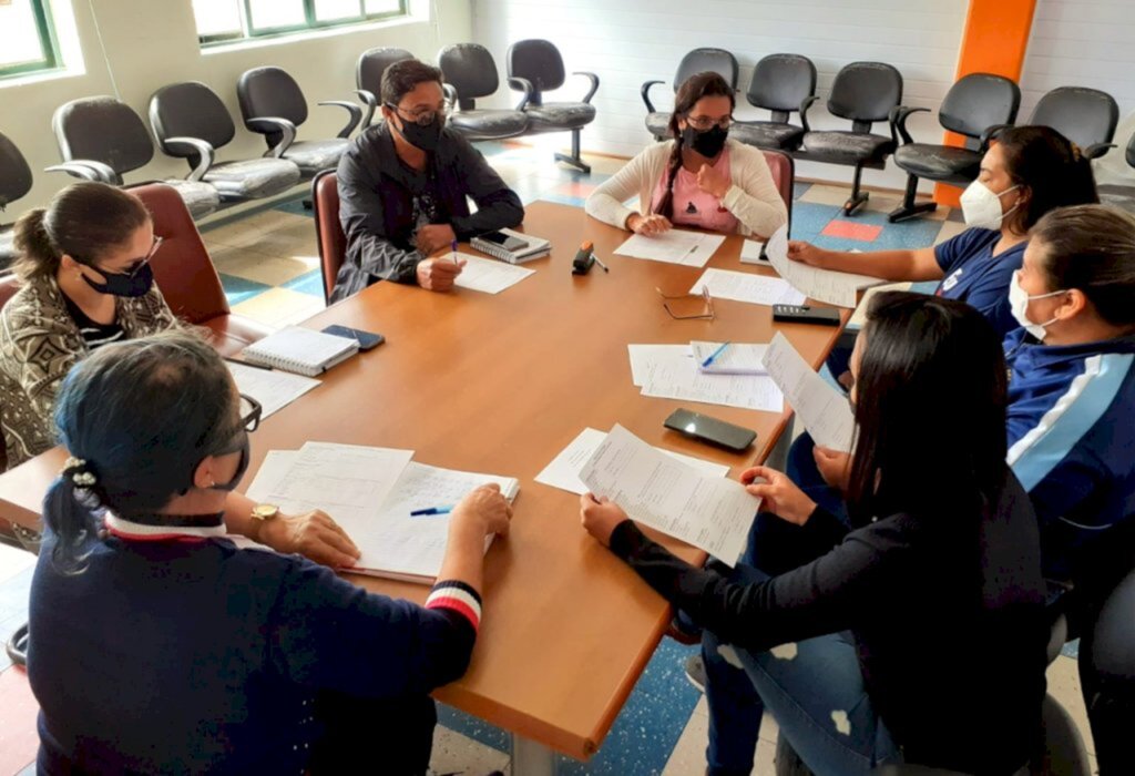 Reunião com supervisoras do campo reforça cuidados com o meio ambiente nas escolas