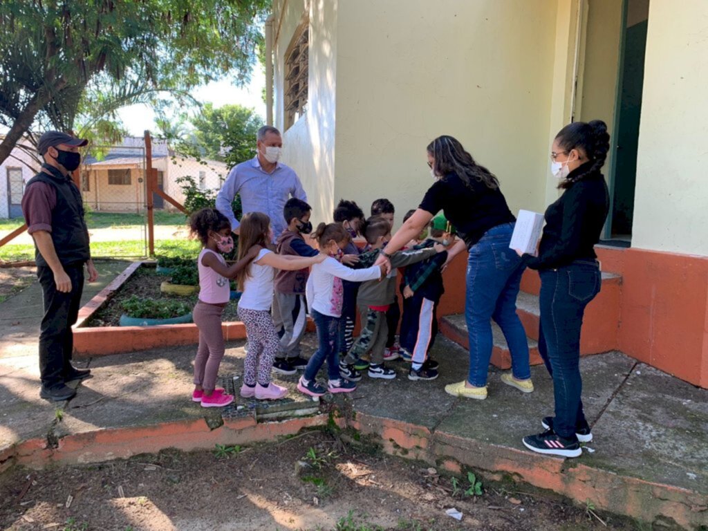 Sildo visita novas diretoras das Escolas Municipais de Educação Infantil