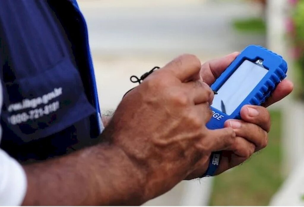 Pessoas que não tiveram o domicílio recenseado podem agendar visita por telefone