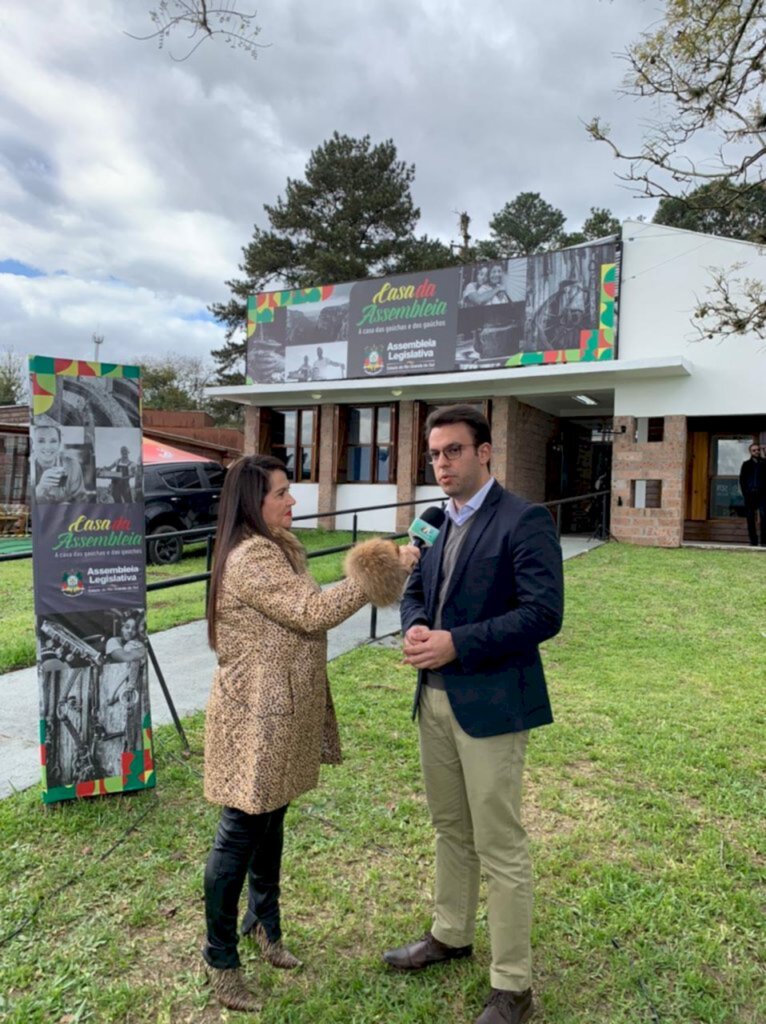 Prefeito de São Gabriel participa de audiência da frente parlamentar da aviação regional