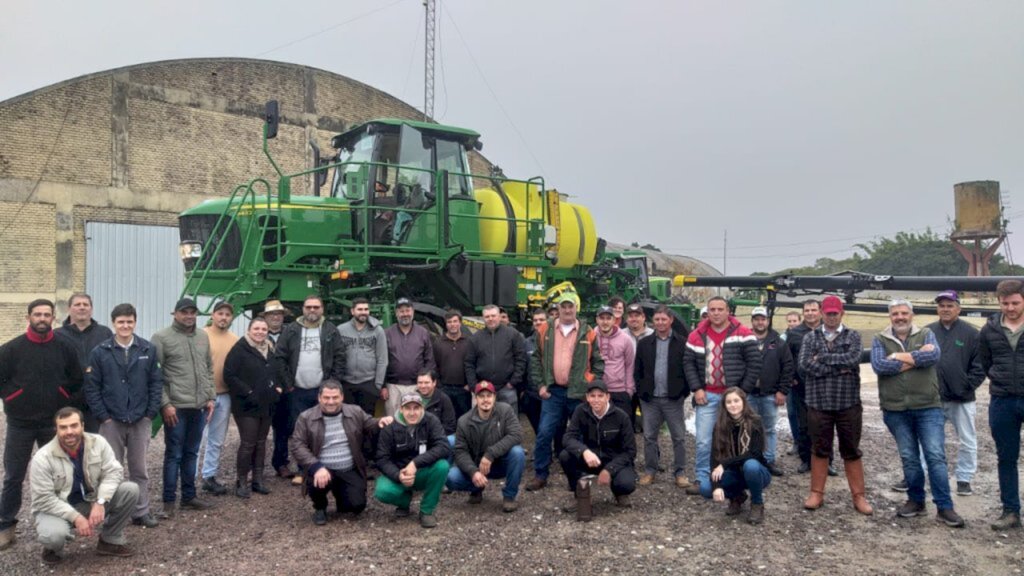 Emater/RS-Ascar capacita produtores rurais de São Gabriel na Aplicação de Agrotóxicos