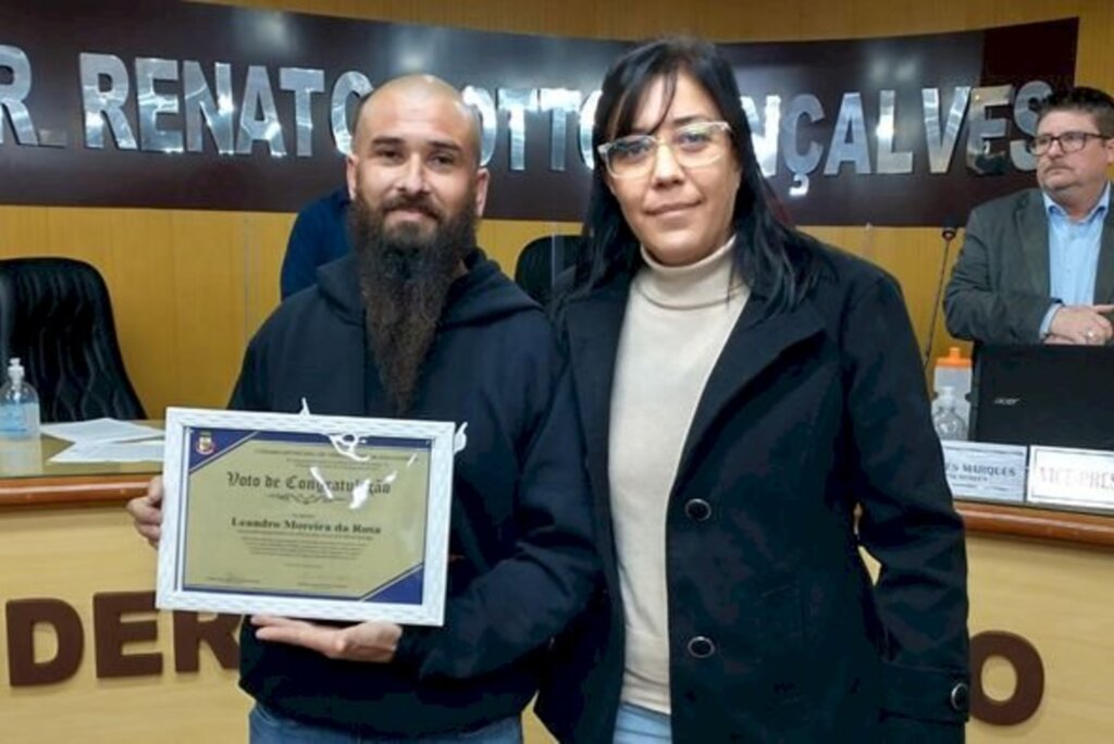 Recordista em Campeonato Gaúcho de Arrancada recebe Voto de Congratulações da Câmara de Vereadores