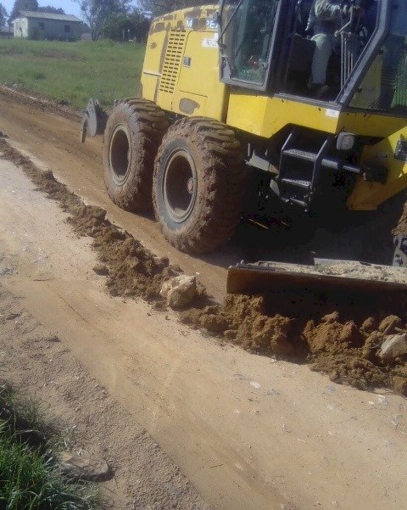 Prefeitura realiza patrolamento no Bairro Bom Fim