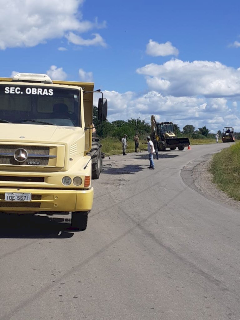 Vereadores pedem operação tapa buraco na RS-630