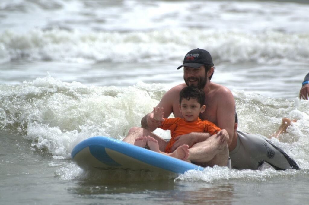 Sábado (03/12) tem o 4º Festival de Surf Inclusão em Itapema