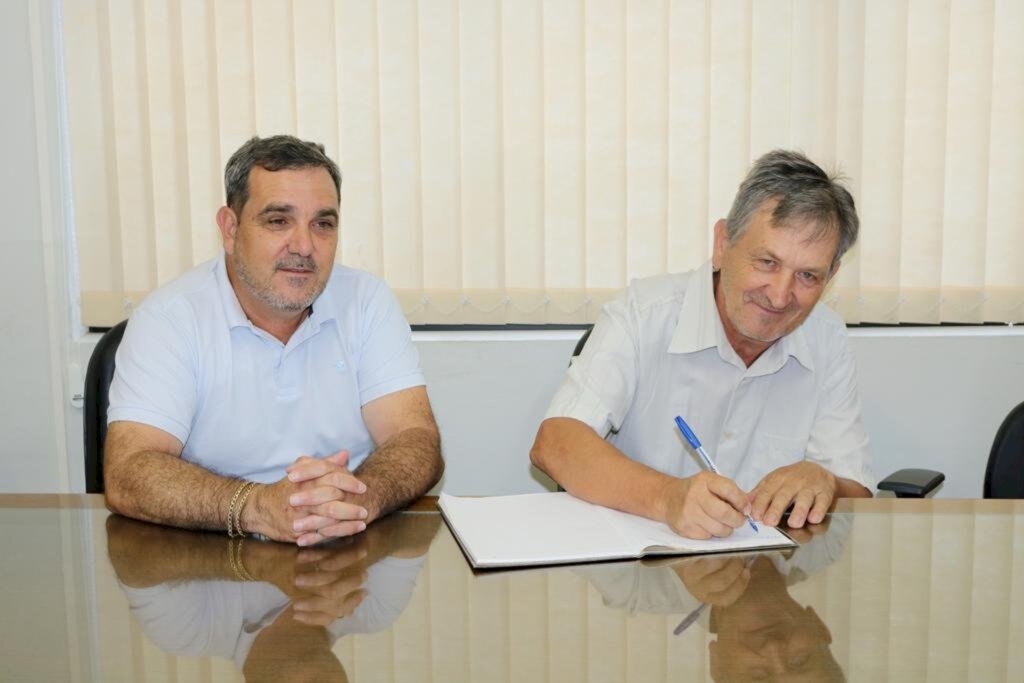 VICE-PREFEITO PEDRINHO ASSUME A PREFEITURA DE SANTA ROSA DO SUL POR 15 DIAS