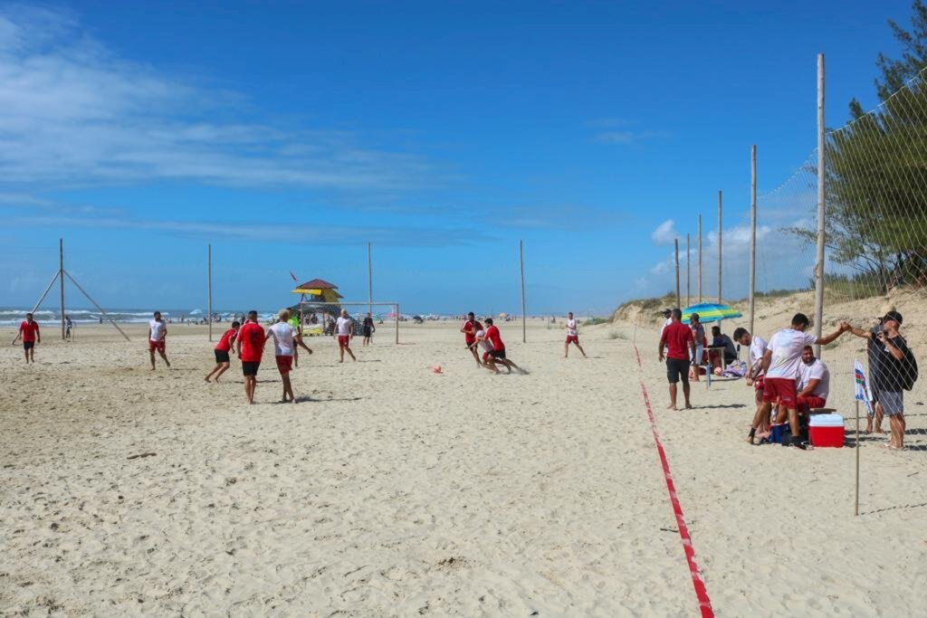 PASSO DE TORRES: CAMPEONATO PRAIANO DE ROSA DO MAR  ATRAI GRANDE PÚBLICO
