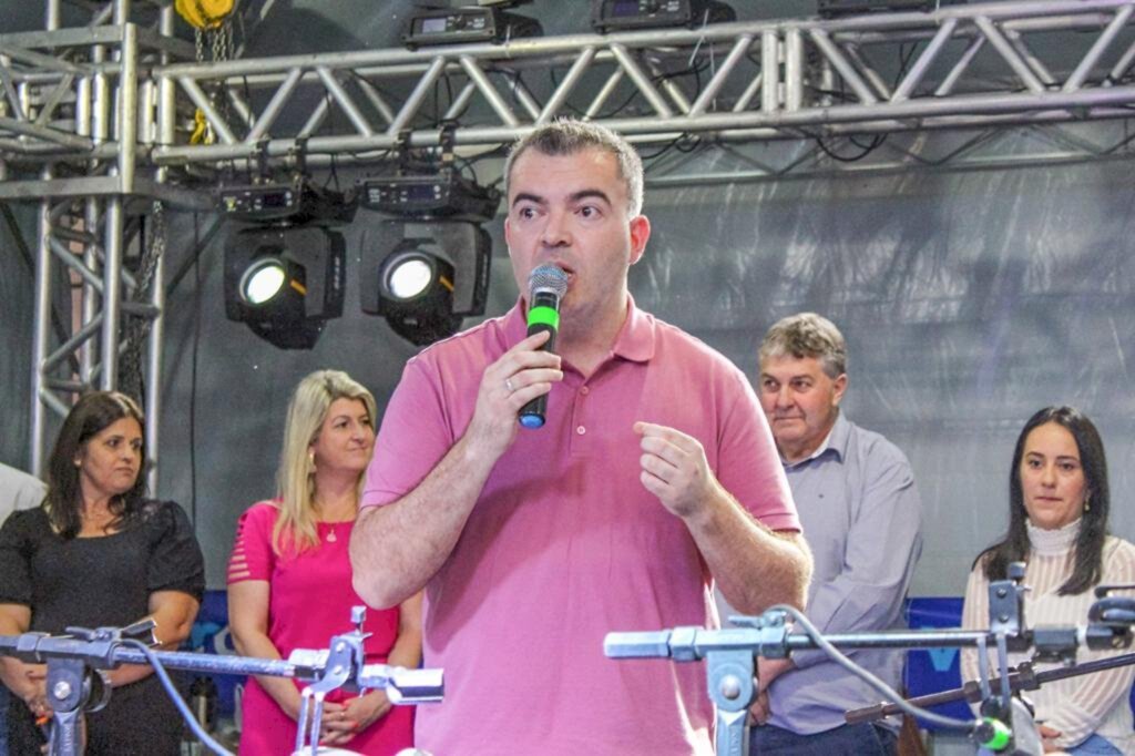 PREFEITO DE MORRINHOS DO SUL MARCOS VENICIOS É REELEITO PRESIDENTE DO CIDIRUR