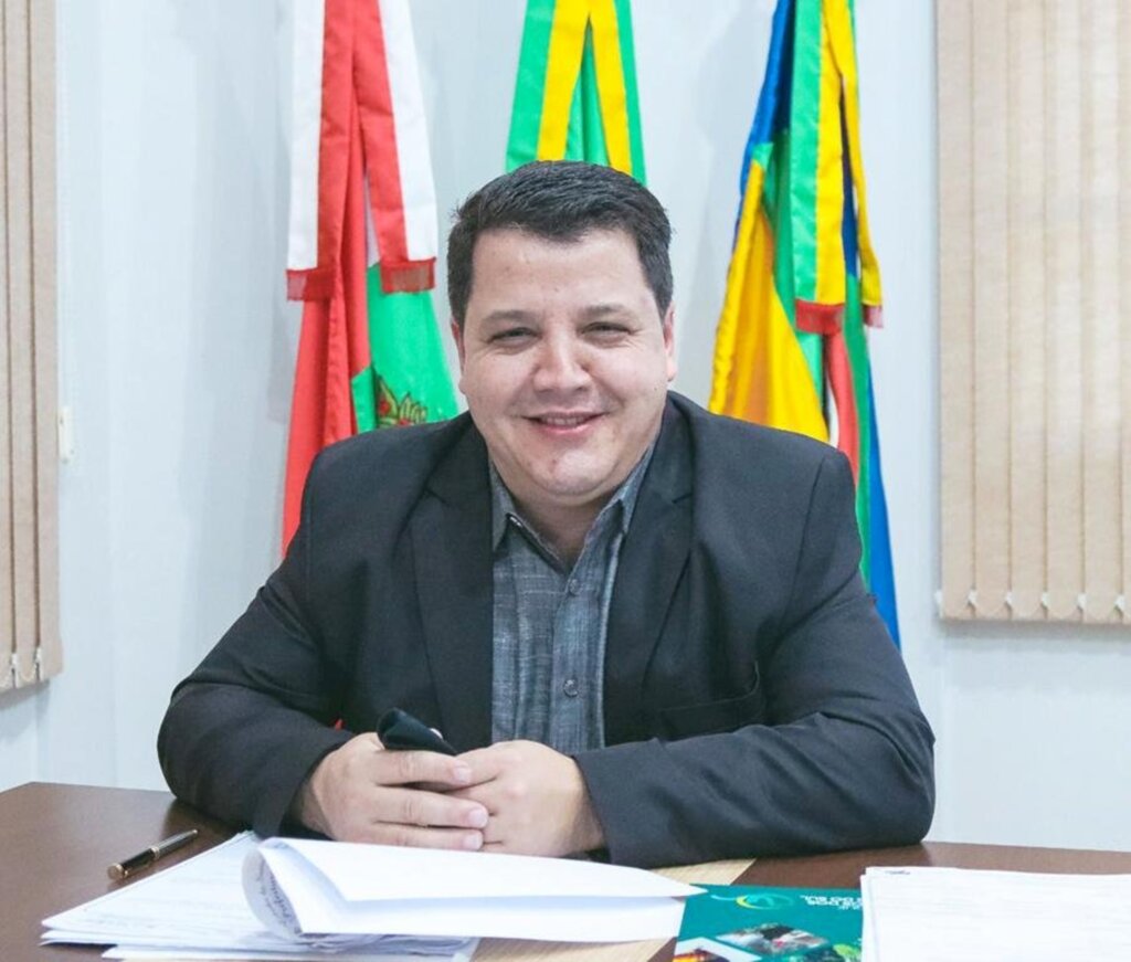 FANICA É ELEITO PRESIDENTE DO CONSÓRCIO  QUE ADMINISTRA O GEOPARQUE DE PRAIA GRANDE