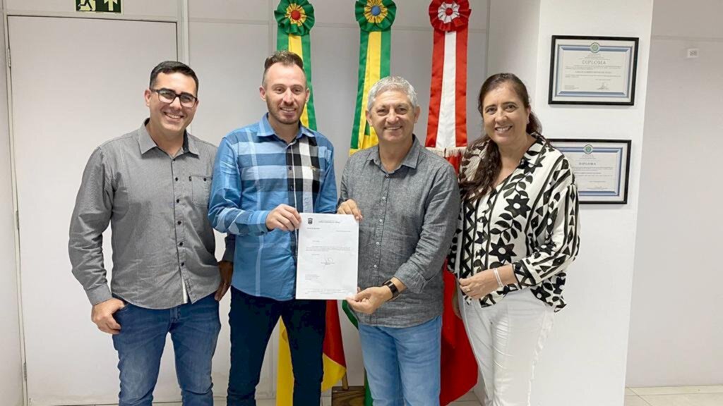 CÂMARA MUNICIPAL DE VEREADORES DEVOLVE  500 MIL DO SEU ORÇAMENTO À PREFEITURA DE TORRES