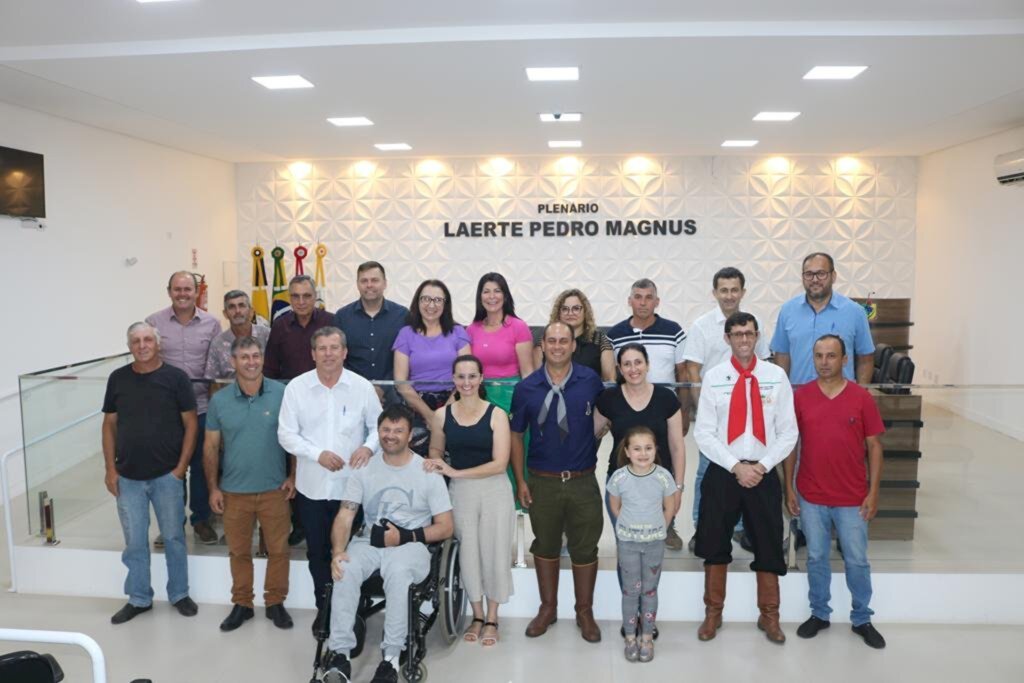 PROJETO QUE INSTITUI A SEMANA FARROUPILHA É APRESENTADO NA CÂMARA DE VEREADORES DE SÃO JOÃO DO SUL