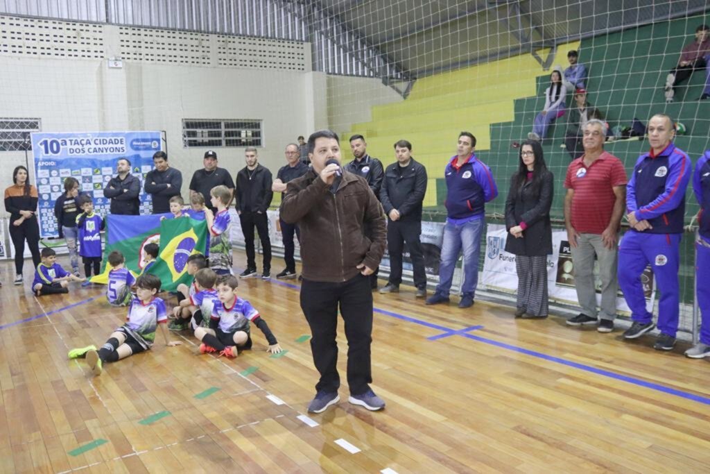 GRANDE PÚBLICO PRESTIGIA A ABERTURA OFICIAL  DA 10° TAÇA CIDADE DE PRAIA GRANDE