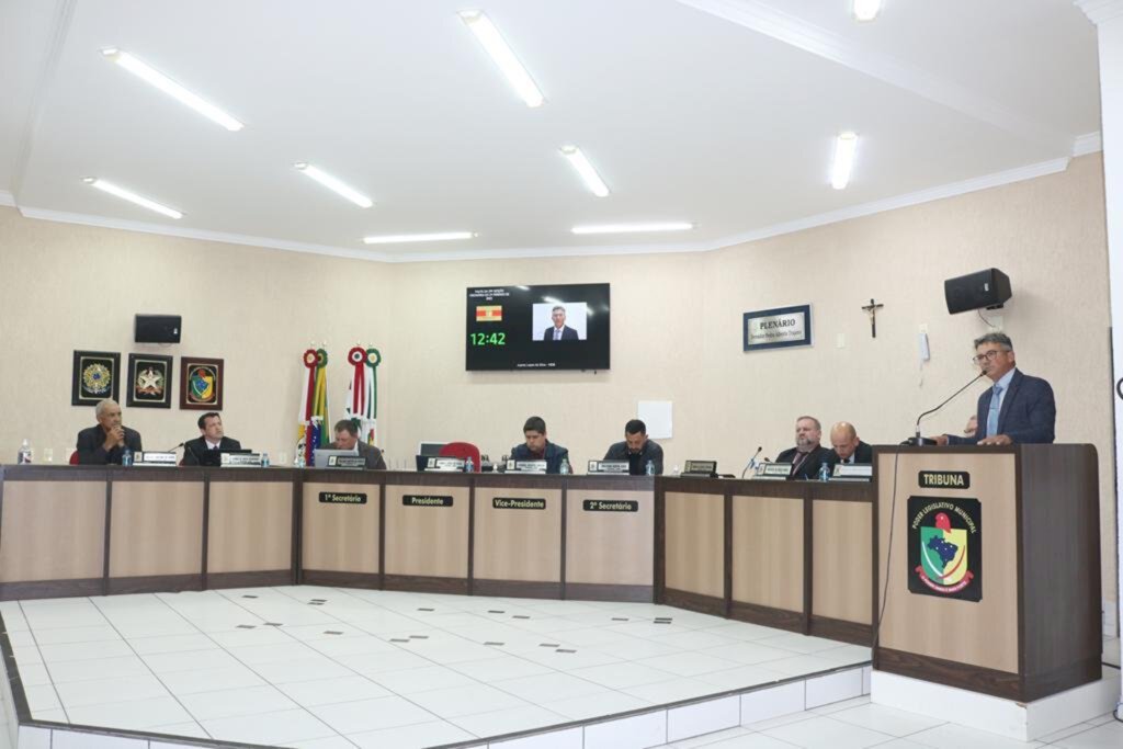 FESTA DO POLVILHO E DA BANANA RECEBE  ELOGIOS NA CÂMARA DE VEREADORES DE SANTA ROSA DO SUL